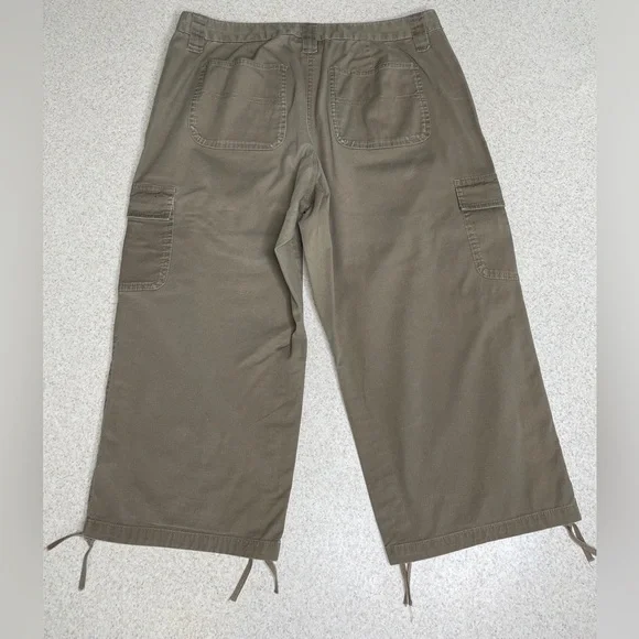 Style & Co Tie-Hem Cargo Capri Pants Size 8 - Picture 6 of 10